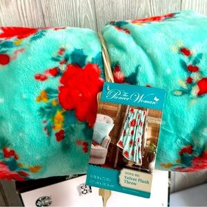 Pioneer Woman Throw blanket BRAND NEW
